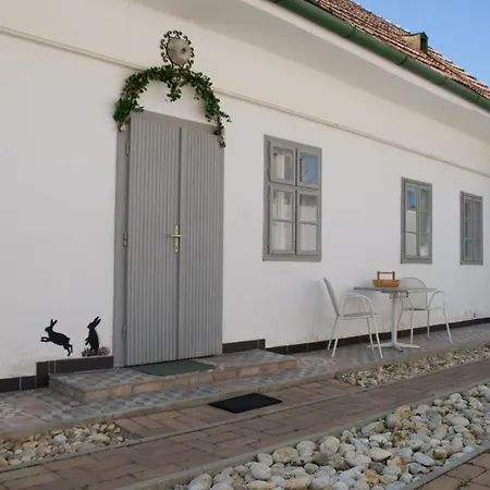 Apartamento Nótás Tücsök *