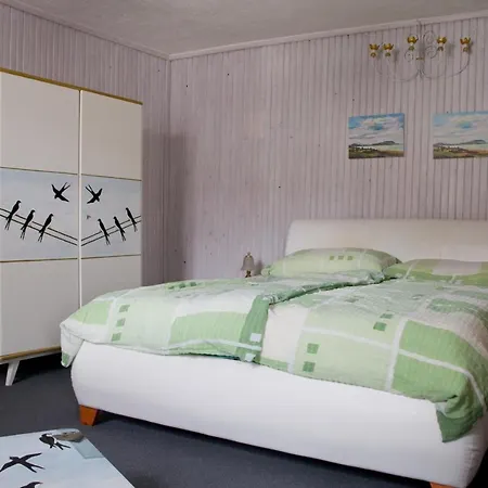 Notas Tuecsoek Vendeghaz Apartment *