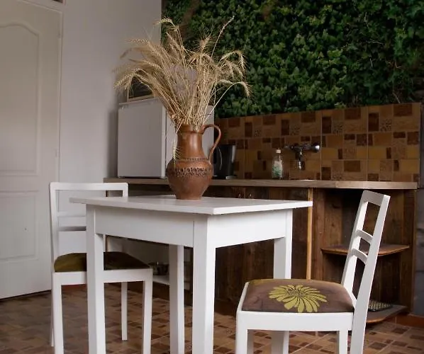 Apartment Notas Tuecsoek Vendeghaz