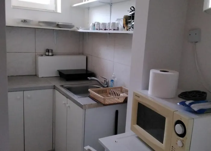 Notas Tuecsoek Vendeghaz Apartment