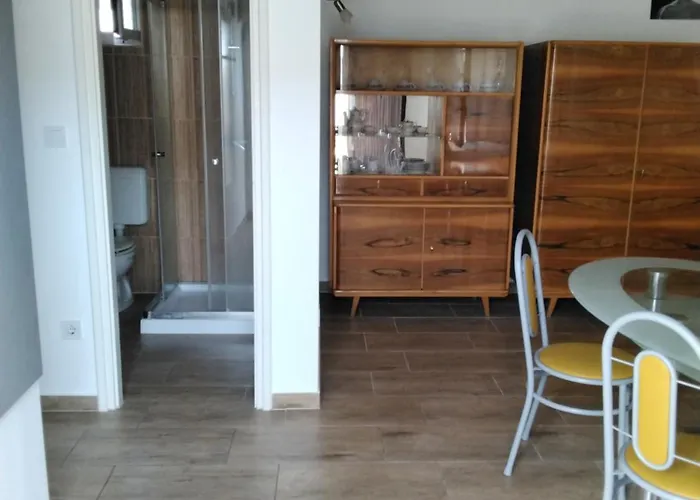 Apartment Notas Tuecsoek Vendeghaz Agyagosszergény